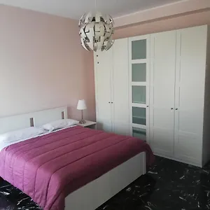 https://casa-tevere.sicilyhotelsitaly.net
